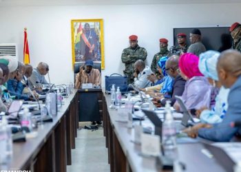 Crise de liquidités en Guinée : Mamadi Doumbouya ordonne l’impression de nouveaux billets