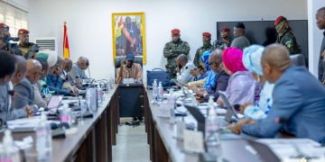 Crise de liquidités en Guinée : Mamadi Doumbouya ordonne l’impression de nouveaux billets