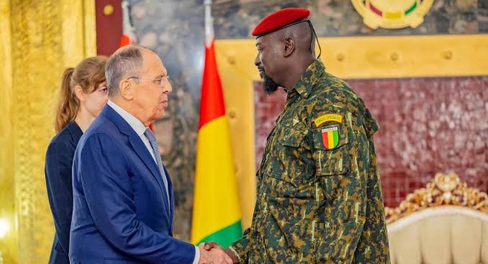 Deux navires “Pavillon Guinée” interceptés : l’ambassadeur de Russie sommé de s’expliquer