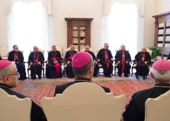 Vatican : un évêque de San Diego démissionne après un présumé détournement de 250 000 dollars