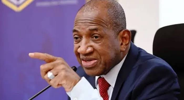 Kabinet Komara : « Une nouvelle hausse de la note souveraine de la Guinée est possible d’ici 12 à 18 mois »