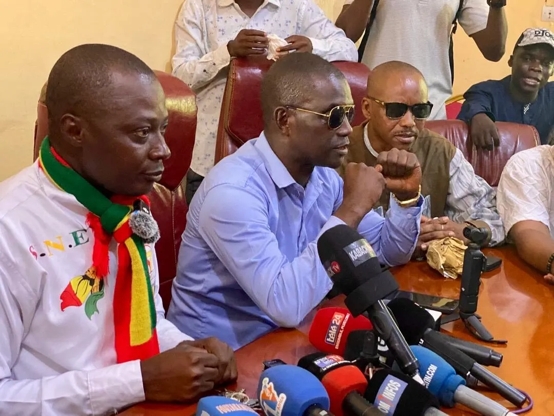 Accord gouvernement–intersyndicale de l’éducation : les raisons du retard dans la mise en œuvre