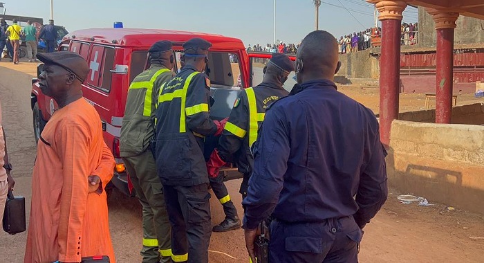 Conakry : un taxi-motard abattu à Yattaya, sa moto emportée