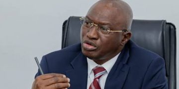 Coupures d’électricité : Laye Sékou Camara dénonce le manque d’appui scientifique à EDG