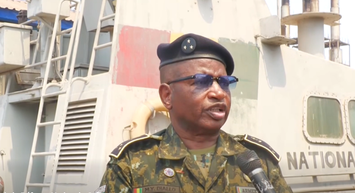 Sécurité des frontières en Guinée : l’Amiral Yaya Diallo affiche la fermeté de la Marine