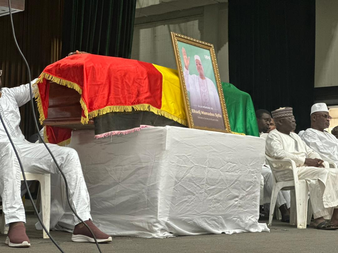 Palais du Peuple : ultime hommage national à Elhadj Mamadou Sylla