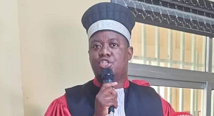 Corruption en Guinée : Charles Wright lance le numéro vert 627 80 17 17 pour dénoncer les détournements à la CRIEF