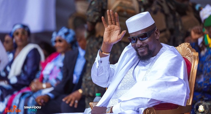 Abidjan : Mamadi Doumbouya sacré “Grand Bâtisseur 2026” grâce à la vision Simandou