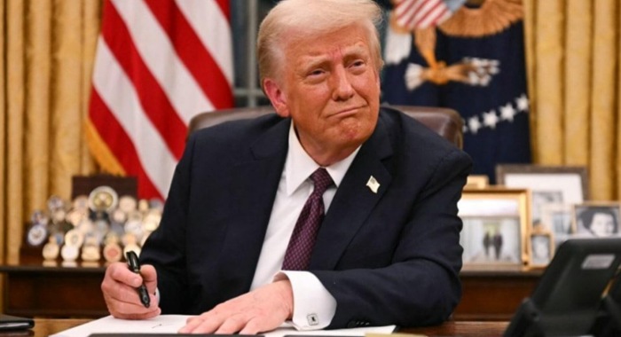 États-Unis : Donald Trump ouvre les archives secrètes sur les OVNI et les extraterrestres